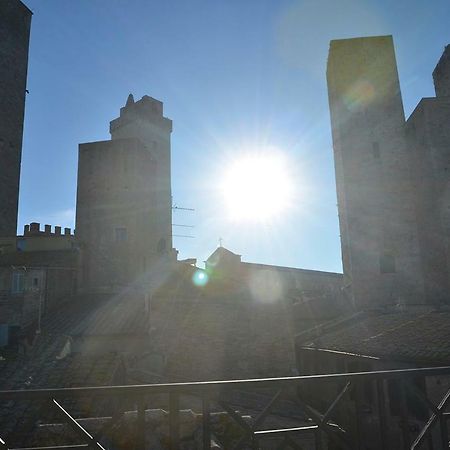S.M. Vicolo Dell'Oro Apartment San Gimignano Luaran gambar