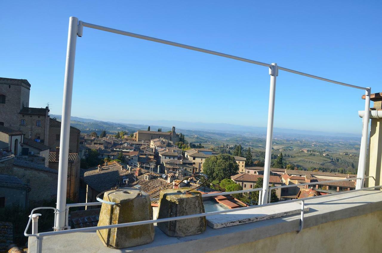 S.M. Vicolo Dell'Oro Apartment San Gimignano Luaran gambar